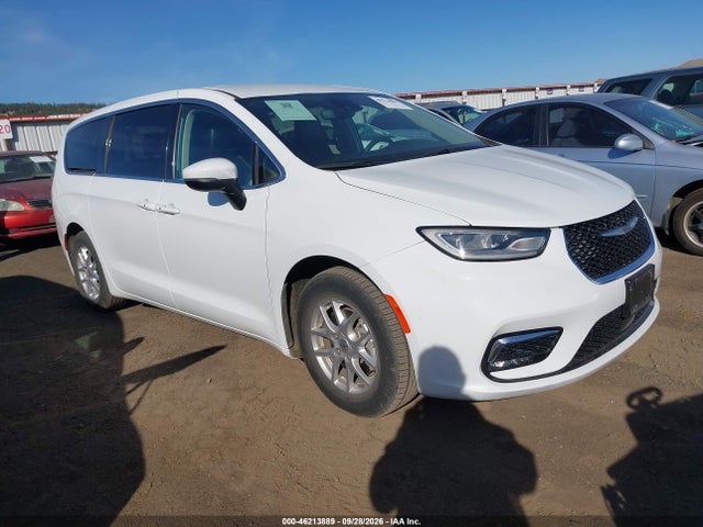 2023 Chrysler Pacifica Touring L მანქანა იყიდება აუქციონზე, vin: 2C4RC1BG5PR567416, აუქციონის ნომერი: 46213889