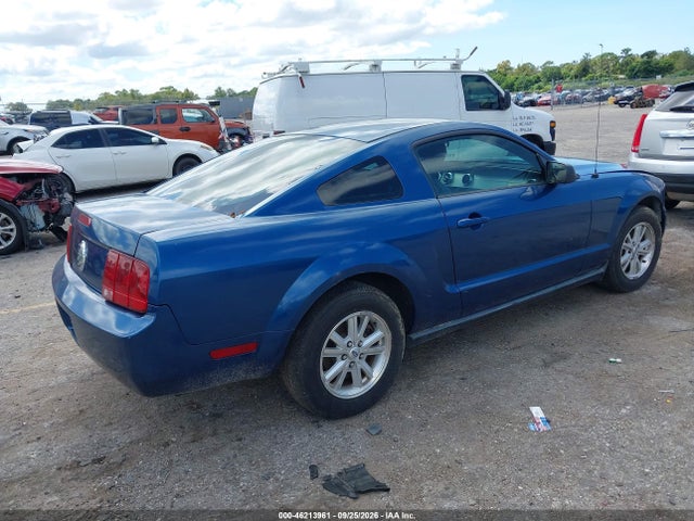 2007 Ford Mustang V6 Deluxe/v6 Premium მანქანა იყიდება აუქციონზე, vin: 1ZVFT80N675196886, აუქციონის ნომერი: 46213961