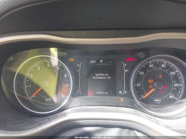 2015 Jeep Cherokee Latitude მანქანა იყიდება აუქციონზე, vin: 1C4PJLCS8FW628761, აუქციონის ნომერი: 46213965