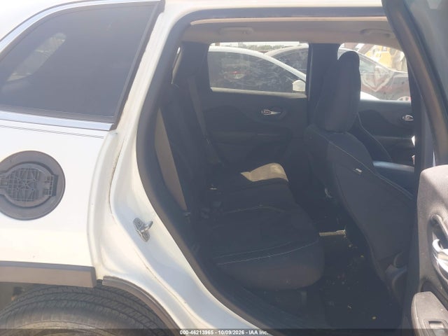 2015 Jeep Cherokee Latitude მანქანა იყიდება აუქციონზე, vin: 1C4PJLCS8FW628761, აუქციონის ნომერი: 46213965