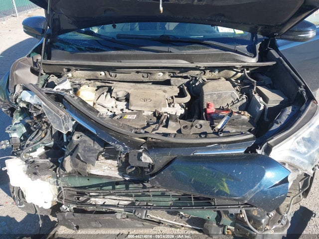 46214016 :رقم المزاد ، JTMRFREV2JJ245277 vin ، 2018 Toyota Rav4 Xle مزاد بيع