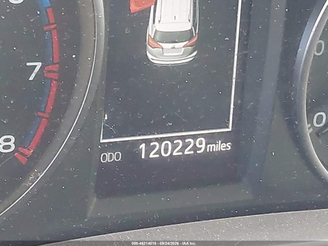 46214016 :رقم المزاد ، JTMRFREV2JJ245277 vin ، 2018 Toyota Rav4 Xle مزاد بيع
