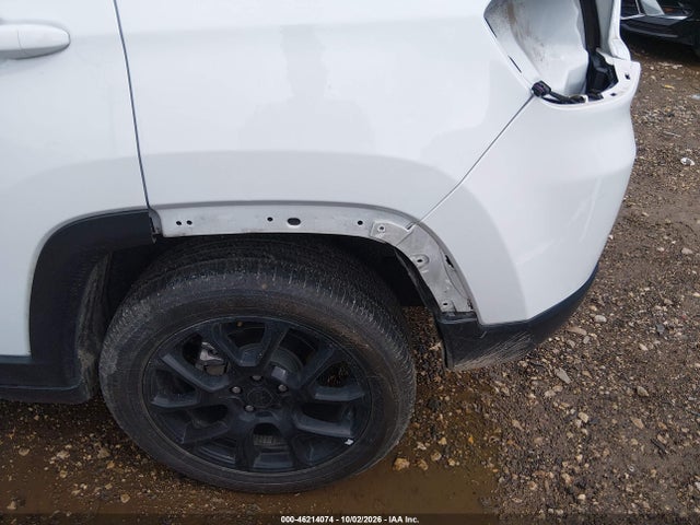2025 Jeep Compass Latitude 4x4 მანქანა იყიდება აუქციონზე, vin: 3C4NJDBN7ST617985, აუქციონის ნომერი: 46214074