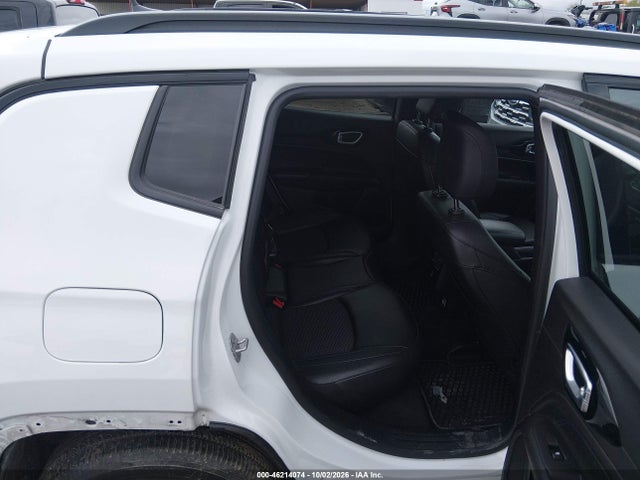 2025 Jeep Compass Latitude 4x4 მანქანა იყიდება აუქციონზე, vin: 3C4NJDBN7ST617985, აუქციონის ნომერი: 46214074