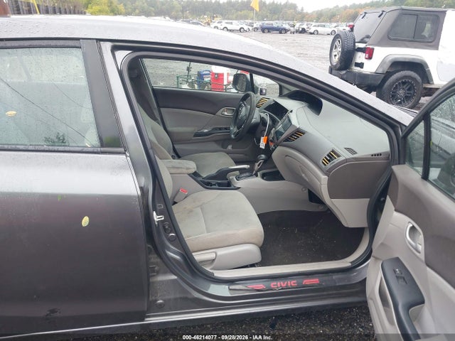46214077 :رقم المزاد ، 2HGFB2F53CH603187 vin ، 2012 Honda Civic Lx مزاد بيع