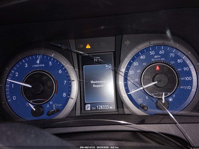 2015 Toyota Sienna Xle Premium 8 Passenger მანქანა იყიდება აუქციონზე, vin: 5TDYK3DC0FS684573, აუქციონის ნომერი: 46214133