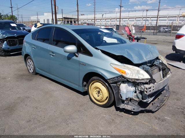 2013 Toyota Prius Two მანქანა იყიდება აუქციონზე, vin: JTDKN3DU2D5678024, აუქციონის ნომერი: 46214169
