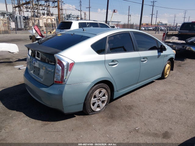 2013 Toyota Prius Two მანქანა იყიდება აუქციონზე, vin: JTDKN3DU2D5678024, აუქციონის ნომერი: 46214169