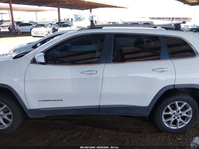 46214206 :رقم المزاد ، 1C4PJLCB9HW667474 vin ، 2017 Jeep Cherokee Latitude Fwd مزاد بيع