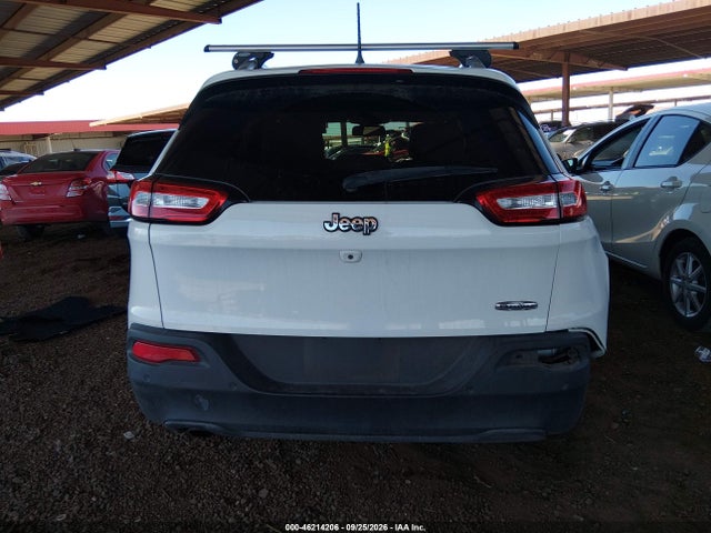46214206 :رقم المزاد ، 1C4PJLCB9HW667474 vin ، 2017 Jeep Cherokee Latitude Fwd مزاد بيع