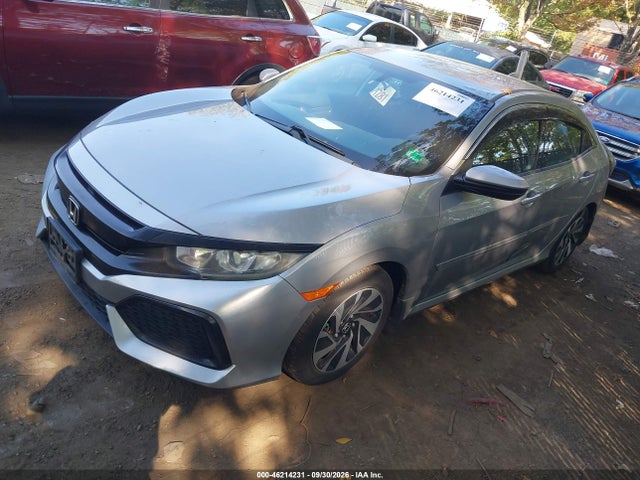 46214231 :رقم المزاد ، SHHFK7H21JU220655 vin ، 2018 Honda Civic Lx مزاد بيع