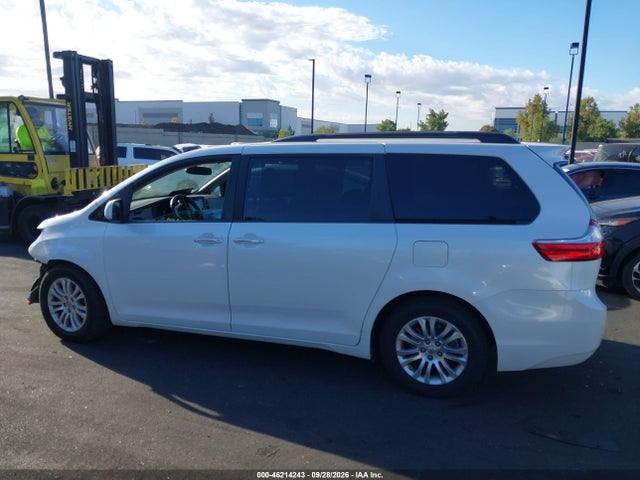 2015 Toyota Sienna Xle Premium 8 Passenger მანქანა იყიდება აუქციონზე, vin: 5TDYK3DC2FS625993, აუქციონის ნომერი: 46214243