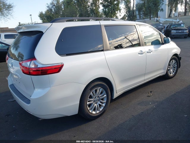 2015 Toyota Sienna Xle Premium 8 Passenger მანქანა იყიდება აუქციონზე, vin: 5TDYK3DC2FS625993, აუქციონის ნომერი: 46214243