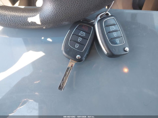 2017 Hyundai Santa Fe Sport 2.4l მანქანა იყიდება აუქციონზე, vin: 5XYZU3LBXHG384823, აუქციონის ნომერი: 46214262