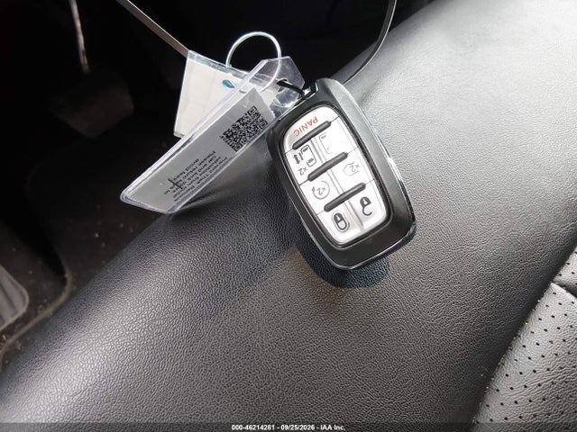 2025 Chrysler Pacifica Select მანქანა იყიდება აუქციონზე, vin: 2C4RC1BG2SR562067, აუქციონის ნომერი: 46214281