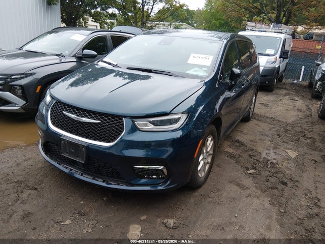 2025 Chrysler Pacifica Select მანქანა იყიდება აუქციონზე, vin: 2C4RC1BG2SR562067, აუქციონის ნომერი: 46214281