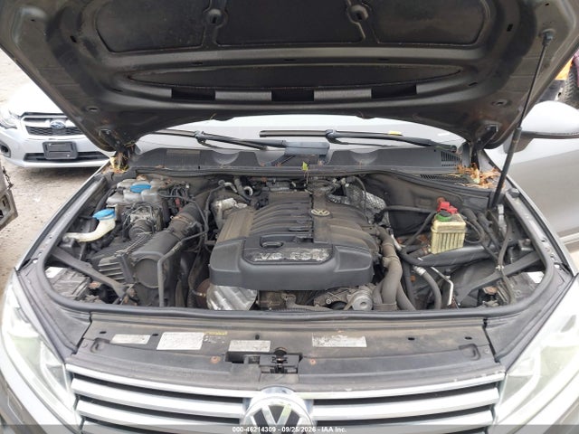 46214309 :رقم المزاد ، WVGEF9BP2GD010160 vin ، 2016 Volkswagen Touareg Vr6 Sport مزاد بيع