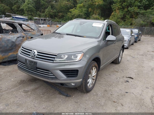 46214309 :رقم المزاد ، WVGEF9BP2GD010160 vin ، 2016 Volkswagen Touareg Vr6 Sport مزاد بيع