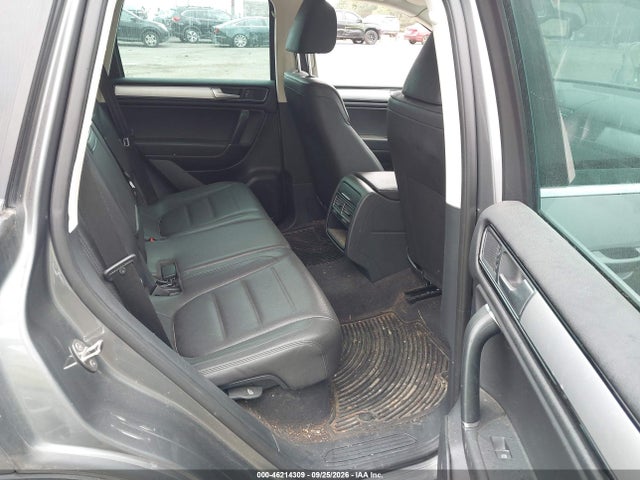 46214309 :رقم المزاد ، WVGEF9BP2GD010160 vin ، 2016 Volkswagen Touareg Vr6 Sport مزاد بيع
