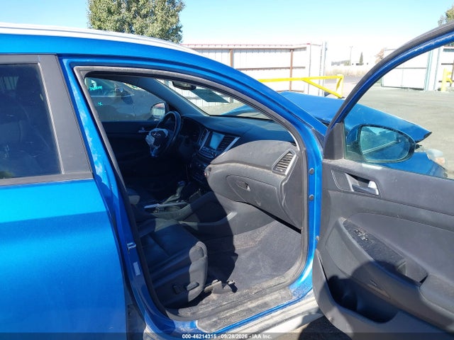 Продаж на аукціоні авто 2017 Hyundai Tucson Se Plus, vin: KM8J33A48HU420331, номер лоту: 46214315