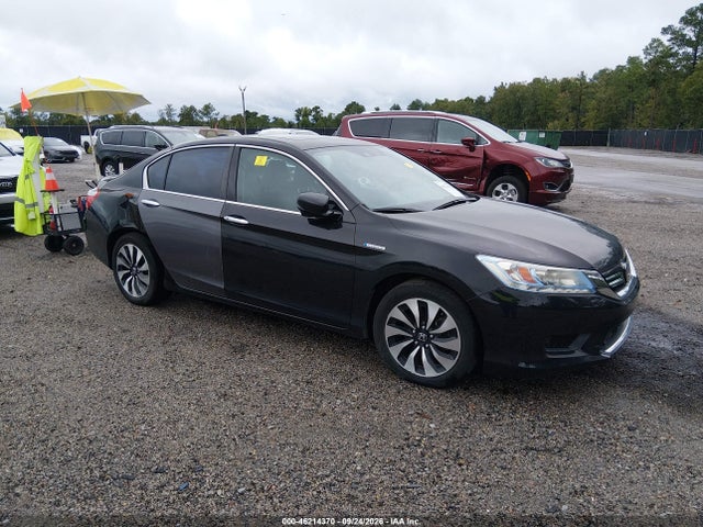 Продаж на аукціоні авто 2015 Honda Accord Hybrid Touring, vin: 1HGCR6F73FA011119, номер лоту: 46214370