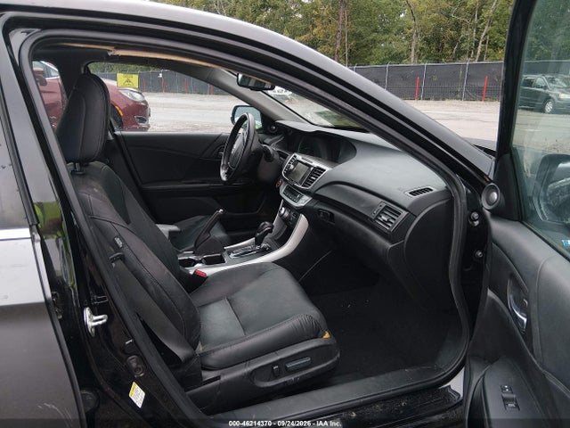 Aukcja sprzedaży 2015 Honda Accord Hybrid Touring, vin: 1HGCR6F73FA011119, numer aukcji: 46214370