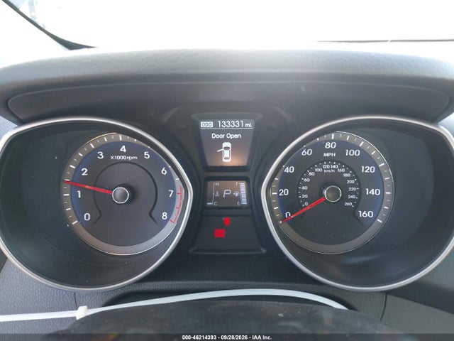 2014 Hyundai Elantra Gt მანქანა იყიდება აუქციონზე, vin: KMHD35LH6EU200156, აუქციონის ნომერი: 46214393