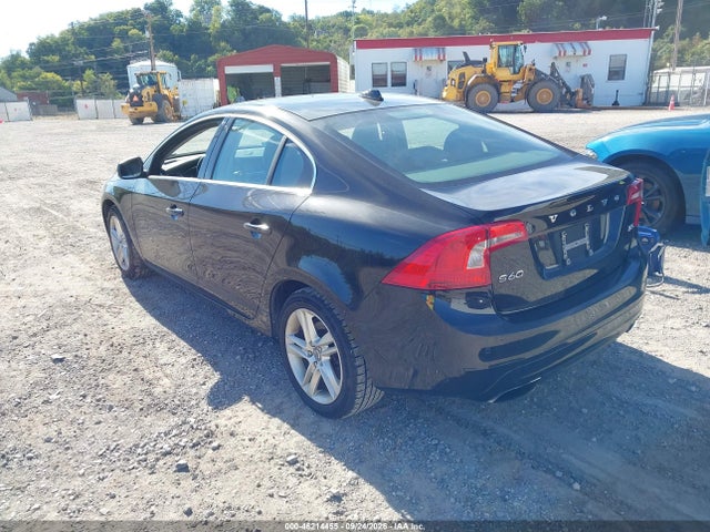 Продажа на аукционе авто 2014 Volvo S60 T5 Platinum, vin: YV1612FS2E1288806, номер лота: 46214455