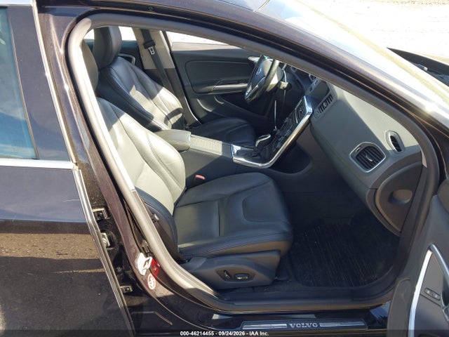 Продажа на аукционе авто 2014 Volvo S60 T5 Platinum, vin: YV1612FS2E1288806, номер лота: 46214455