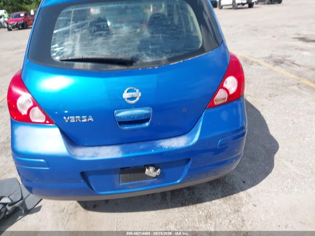 46214469 :رقم المزاد ، 3N1BC13EX8L443772 vin ، 2008 Nissan Versa 1.8s مزاد بيع