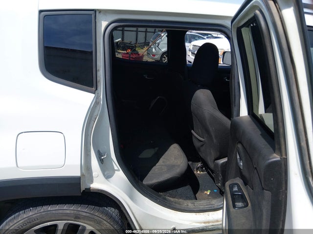Jeep Renegade Latitude 2016 ZACCJABT9GPC47321 Image 8