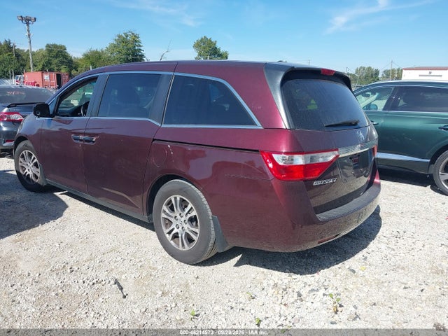 46214573 :رقم المزاد ، 5FNRL5H68BB039332 vin ، 2011 Honda Odyssey Ex-l مزاد بيع