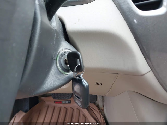 46214601 :رقم المزاد ، JTEHF21A130147609 vin ، 2003 Toyota Highlander V6 مزاد بيع