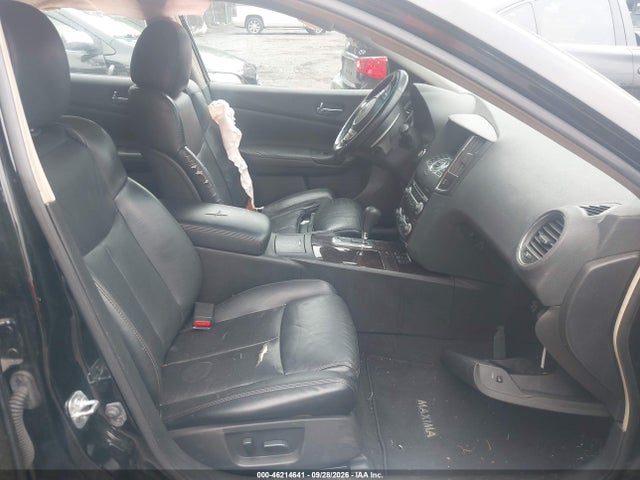 46214641 :رقم المزاد ، 1N4AA5AP3BC840324 vin ، 2011 Nissan Maxima 3.5 Sv مزاد بيع