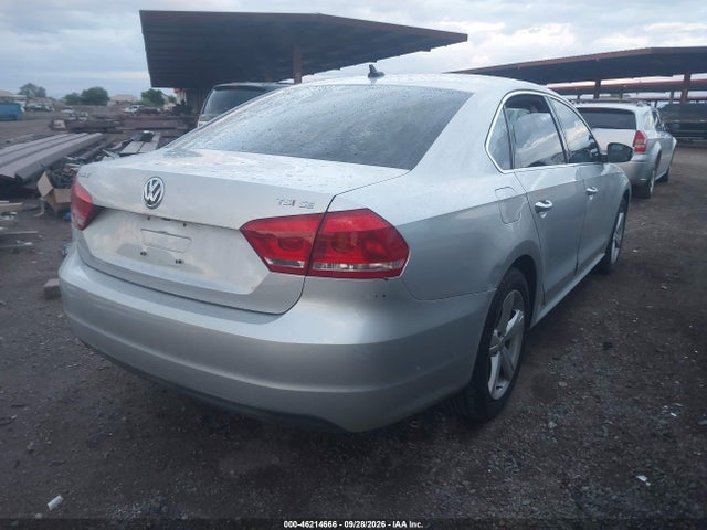 2015 Volkswagen Passat 1.8t Se მანქანა იყიდება აუქციონზე, vin: 1VWBT7A37FC015343, აუქციონის ნომერი: 46214666