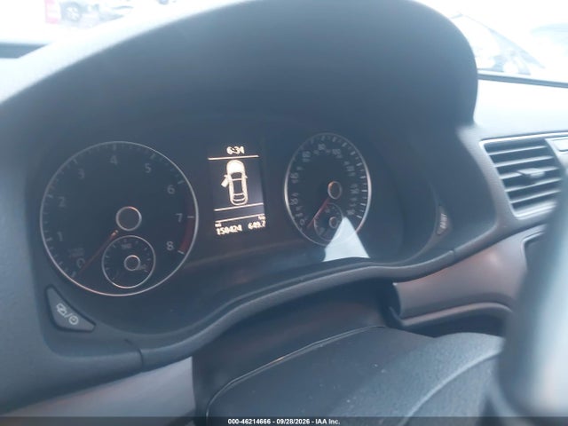 2015 Volkswagen Passat 1.8t Se მანქანა იყიდება აუქციონზე, vin: 1VWBT7A37FC015343, აუქციონის ნომერი: 46214666