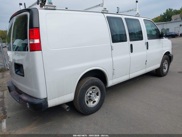 Продажа на аукционе авто 2021 Chevrolet Express Cargo Rwd 2500 Regular Wheelbase Wt, vin: 1GCWGAFP9M1193894, номер лота: 46214670