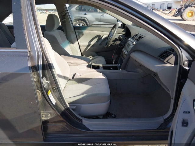 2010 Toyota Camry Le მანქანა იყიდება აუქციონზე, vin: 4T4BF3EK2AR072008, აუქციონის ნომერი: 46214688