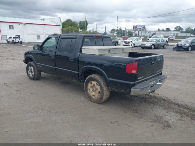 46214743 :رقم المزاد ، 1GCDT13W72K185332 vin ، 2002 Chevrolet S-10 Ls مزاد بيع