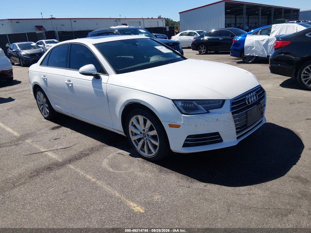 46214748 :رقم المزاد ، WAUGNAF47HN006423 vin ، 2017 Audi A4 2.0t Premium مزاد بيع