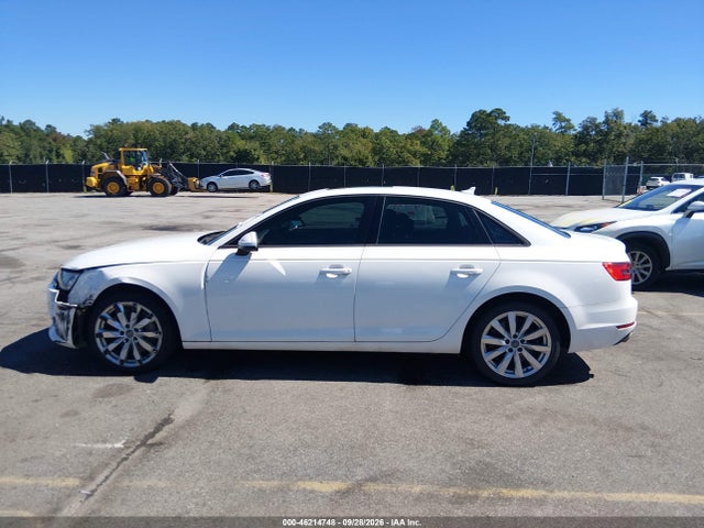 46214748 :رقم المزاد ، WAUGNAF47HN006423 vin ، 2017 Audi A4 2.0t Premium مزاد بيع