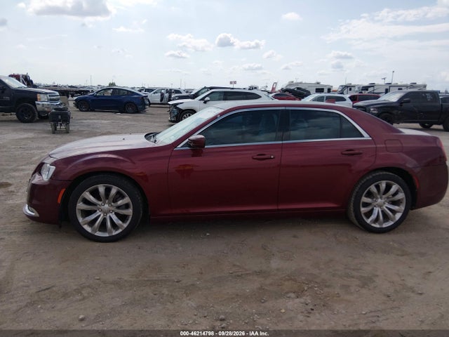 Продажа на аукционе авто 2018 Chrysler 300 Touring L, vin: 2C3CCAAG7JH177085, номер лота: 46214798