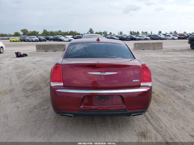 Продажа на аукционе авто 2018 Chrysler 300 Touring L, vin: 2C3CCAAG7JH177085, номер лота: 46214798