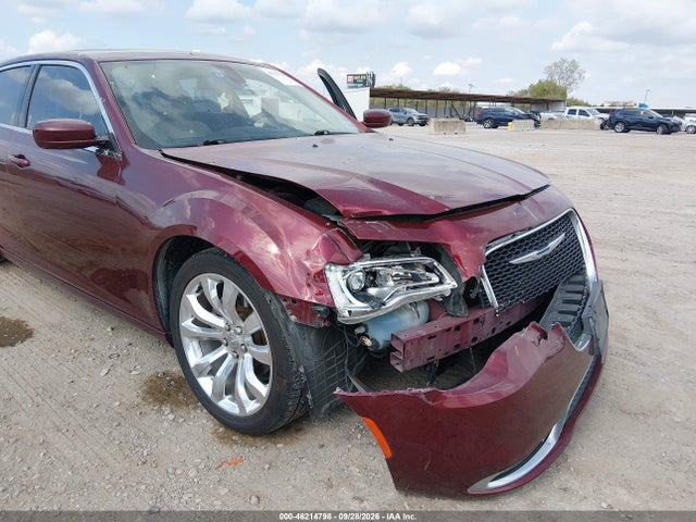 Продажа на аукционе авто 2018 Chrysler 300 Touring L, vin: 2C3CCAAG7JH177085, номер лота: 46214798