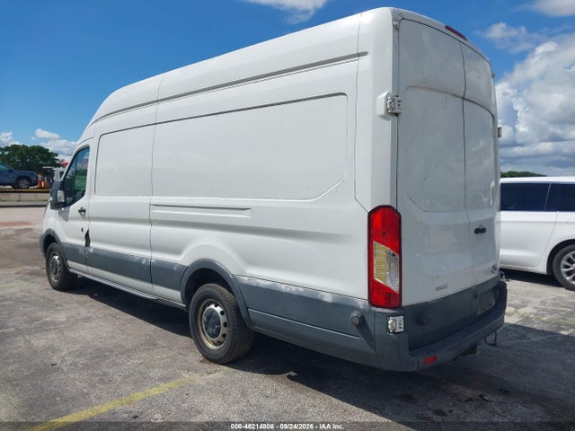 46214806 :رقم المزاد ، 1FTBW3XG5FKB25312 vin ، 2015 Ford Transit-350 مزاد بيع