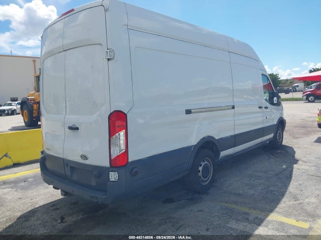 46214806 :رقم المزاد ، 1FTBW3XG5FKB25312 vin ، 2015 Ford Transit-350 مزاد بيع