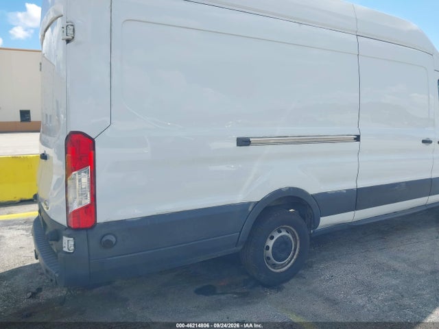 46214806 :رقم المزاد ، 1FTBW3XG5FKB25312 vin ، 2015 Ford Transit-350 مزاد بيع