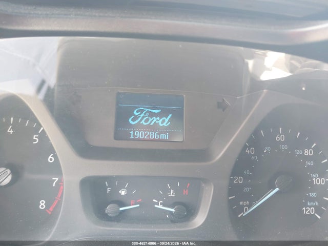46214806 :رقم المزاد ، 1FTBW3XG5FKB25312 vin ، 2015 Ford Transit-350 مزاد بيع