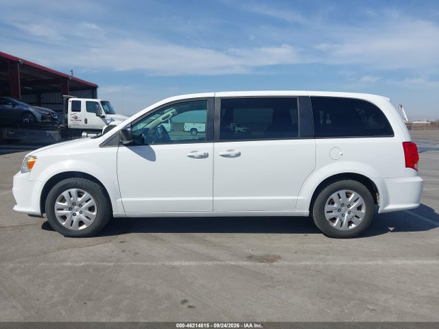 46214815 :رقم المزاد ، 2C4RDGBG5JR288734 vin ، 2018 Dodge Grand Caravan Se مزاد بيع