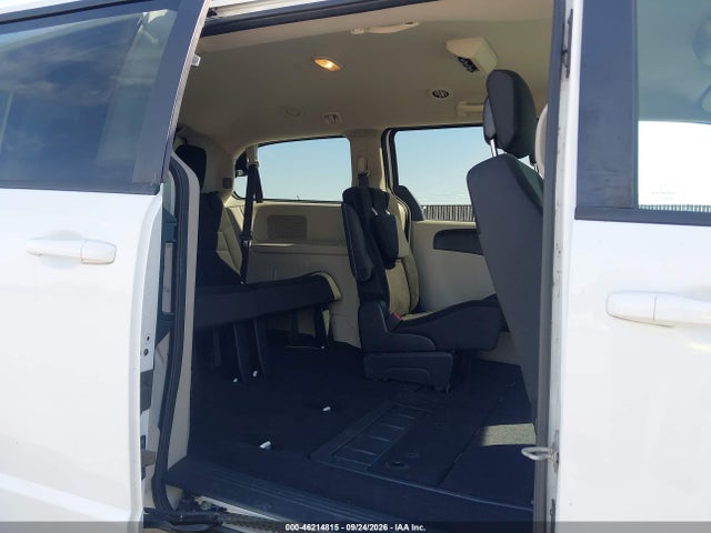 46214815 :رقم المزاد ، 2C4RDGBG5JR288734 vin ، 2018 Dodge Grand Caravan Se مزاد بيع